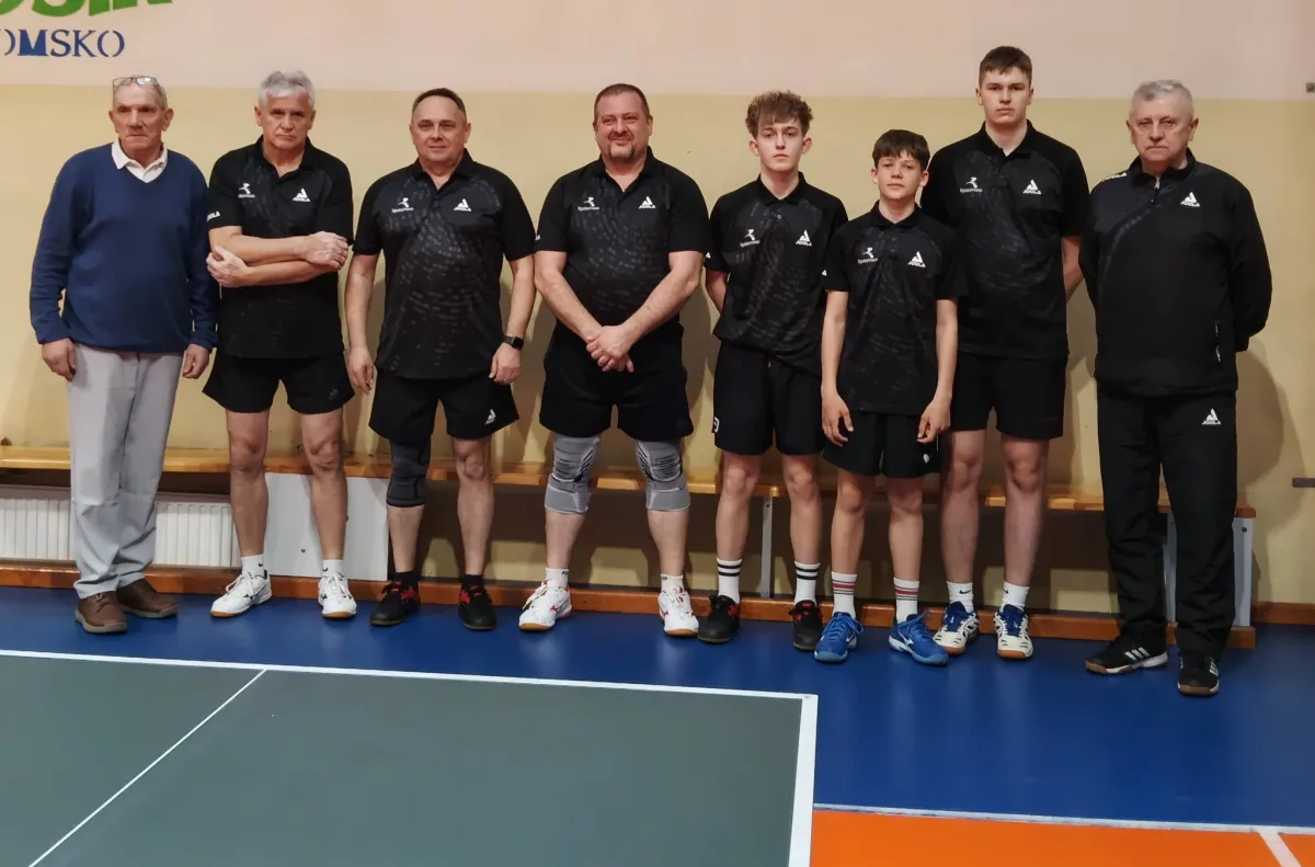 Po 4  latach UMLKS Radomsko opuszcza III ligę tenisa stołowego