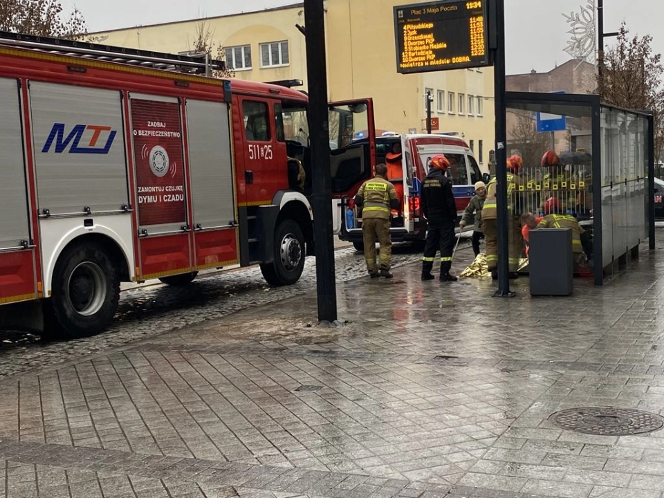 Nagłe zasłabnięcie starszego mężczyzny w centrum Radomska