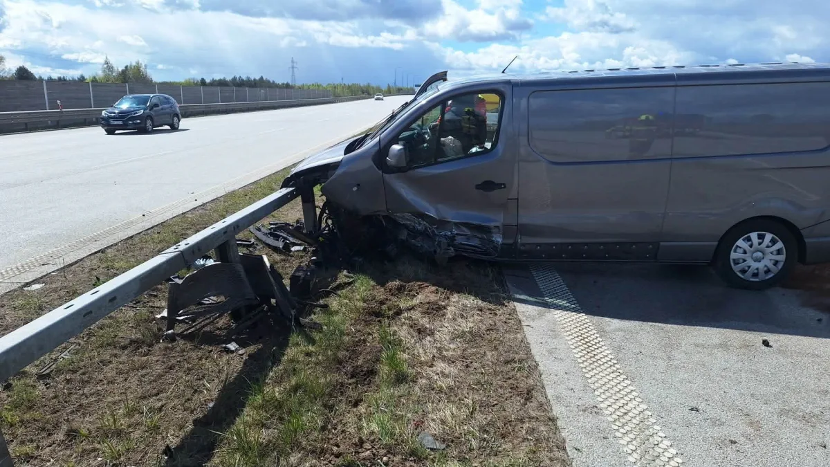 Zmęczenie za kierownicą mogło doprowadzić do kolizji na autostradzie A1