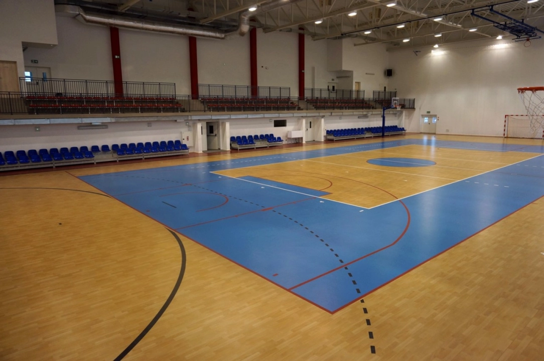 Radni przyjęli nowy regulamin korzystania z Powiatowej Hali Sportowej w Radomsku