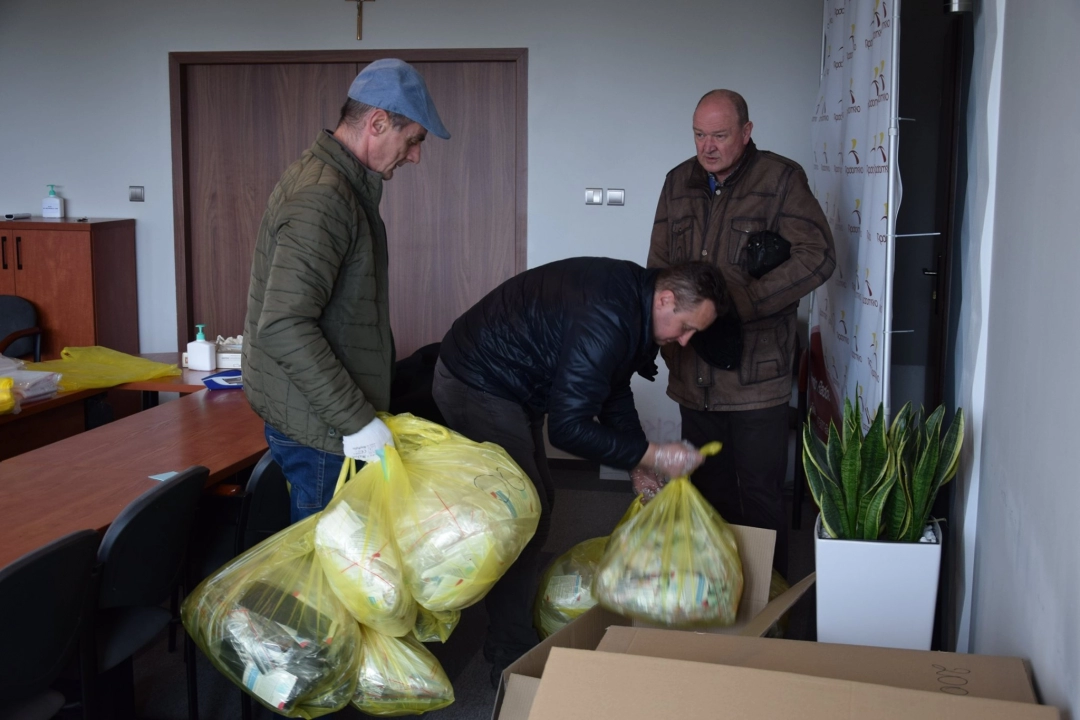 Trwa dystrybucja maseczek dla mieszkańców Radomska