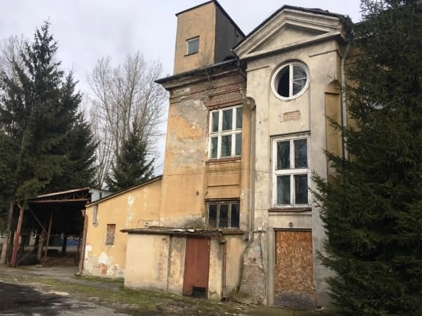 Ponowne podejście do sprzedaży budynków po ZPO w Radomsku