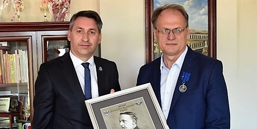 Prezydent Radomska otrzymał odznaczenie