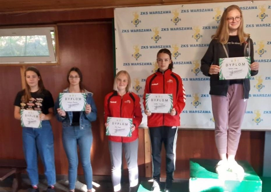 Strzeleckie sukcesy juniorek OKSS „10-ka” w Radomsku