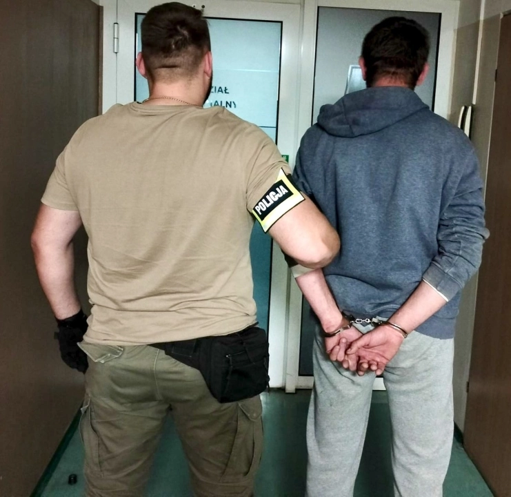 Wytwarzał bimber bez zezwoleń. Grozi mu nawet 3 lata więzienia