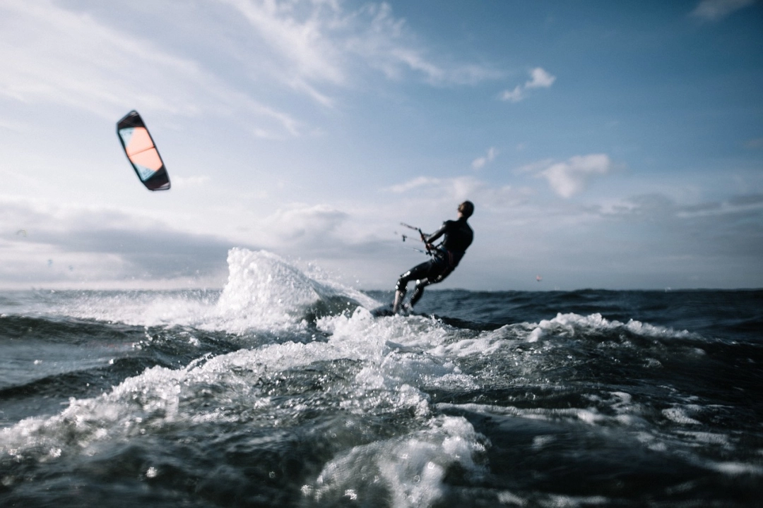 Kursy windsurfingu i kitesurfingu na Helu