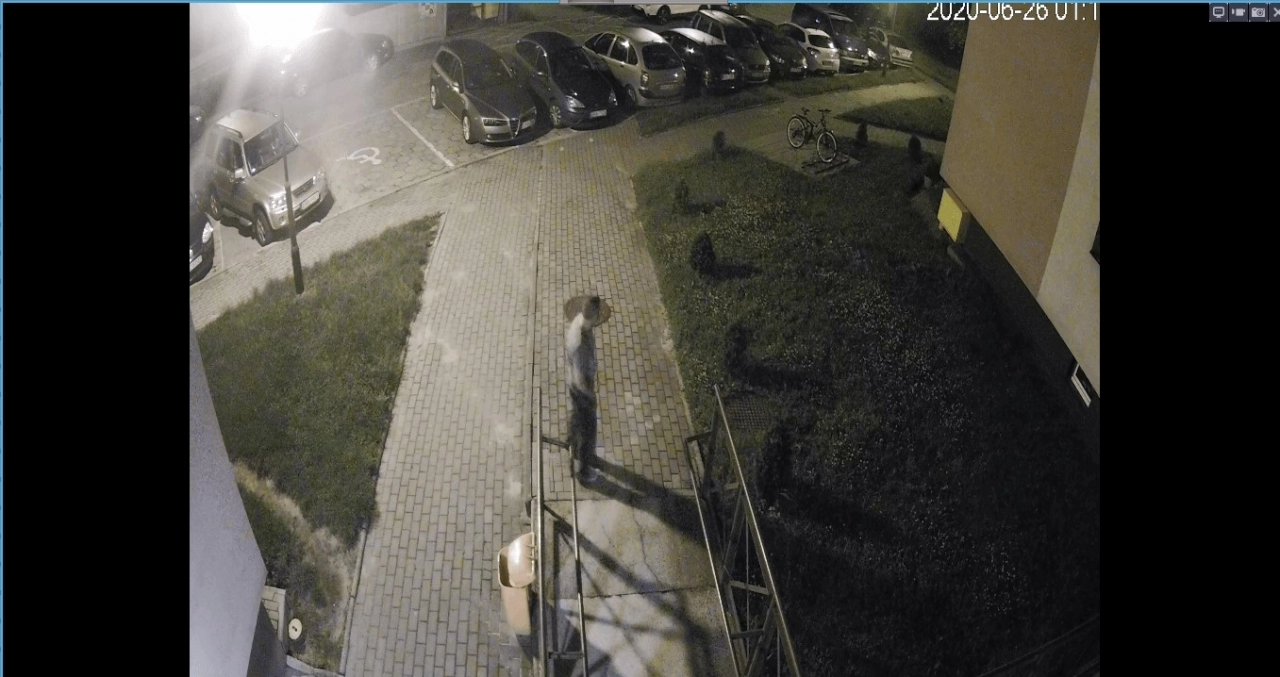 Policja z Radomska poszukuje sprawcy kradzieży roweru