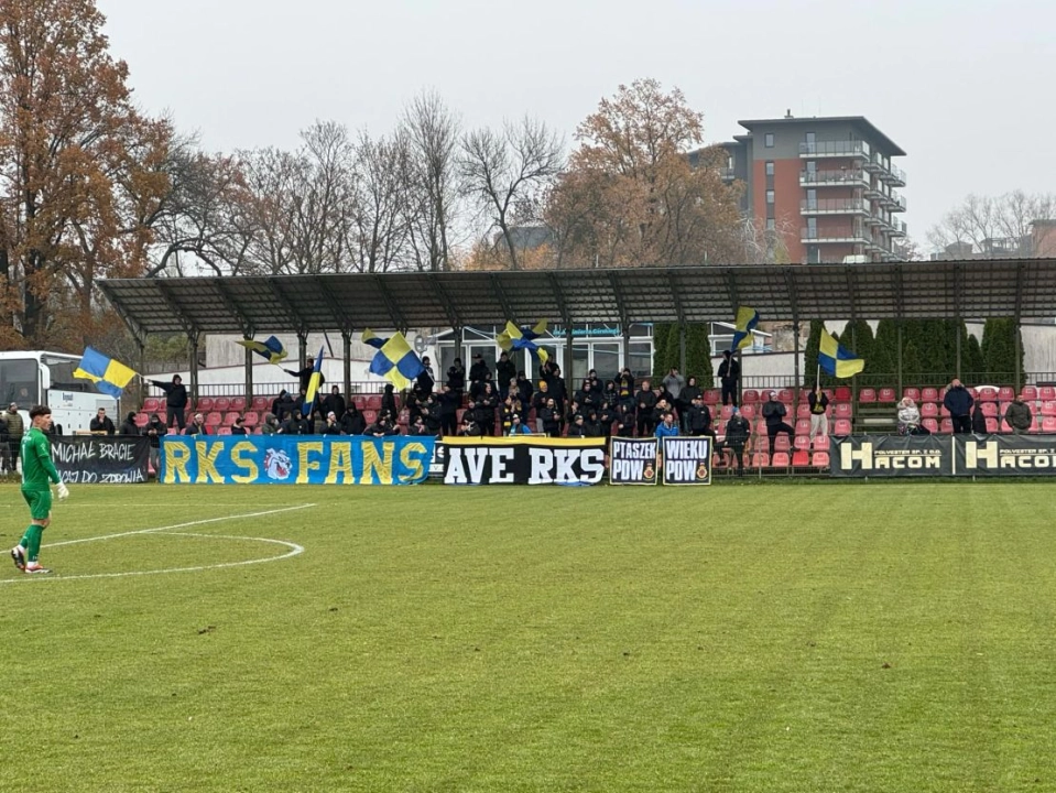 Cenne punkty na terenie rywala. AKS SMS Łódź - RKS Radomsko 1:2