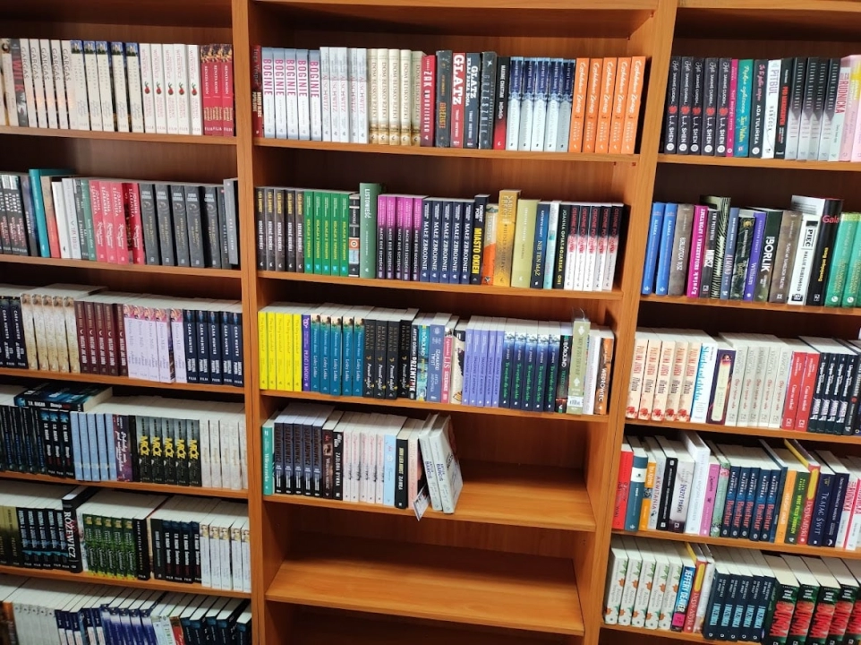 Biblioteka w Radomsku kupuje książki za pieniądze z budżetu obywatelskiego