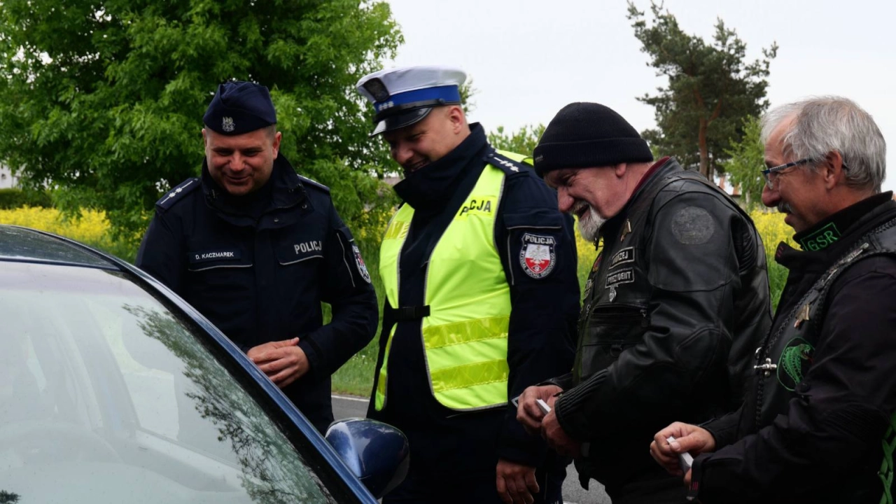 „Zmieścimy się wszyscy”. Wspólna akcja policji i motocyklistów w Kietlinie