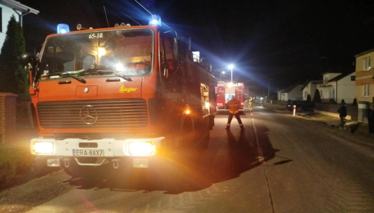 Strażacy uratowali 65-latka w Wojnowicach