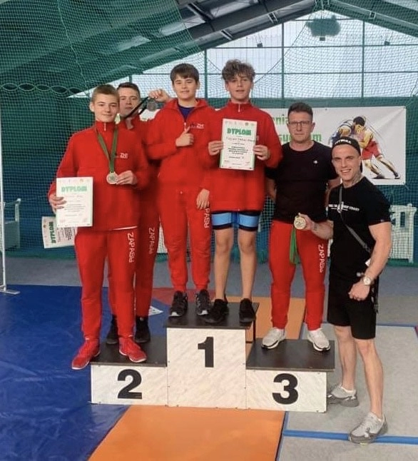 Dwa medale zapaśników ZKS Radomsko na mistrzostwach w Zamościu