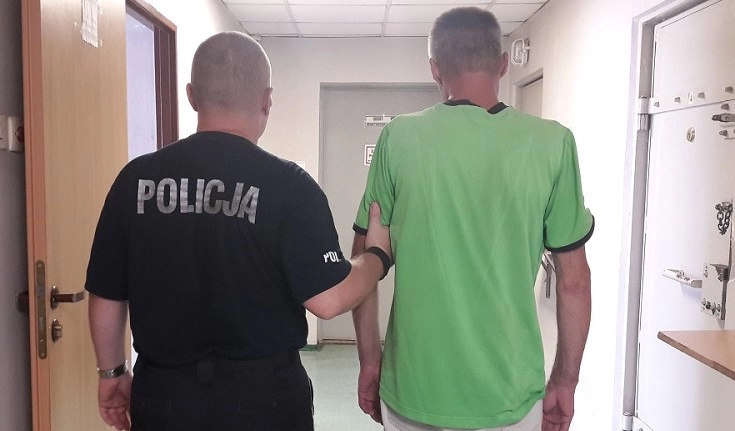 Radomszczanin trafił do aresztu za posiadanie narkotyków i nielegalnego tytoniu