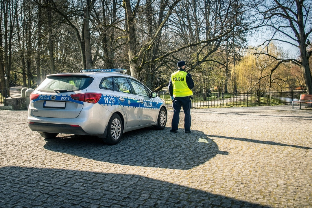 Policja przypomina kierowcom oraz pieszym - zachowajcie ostrożność