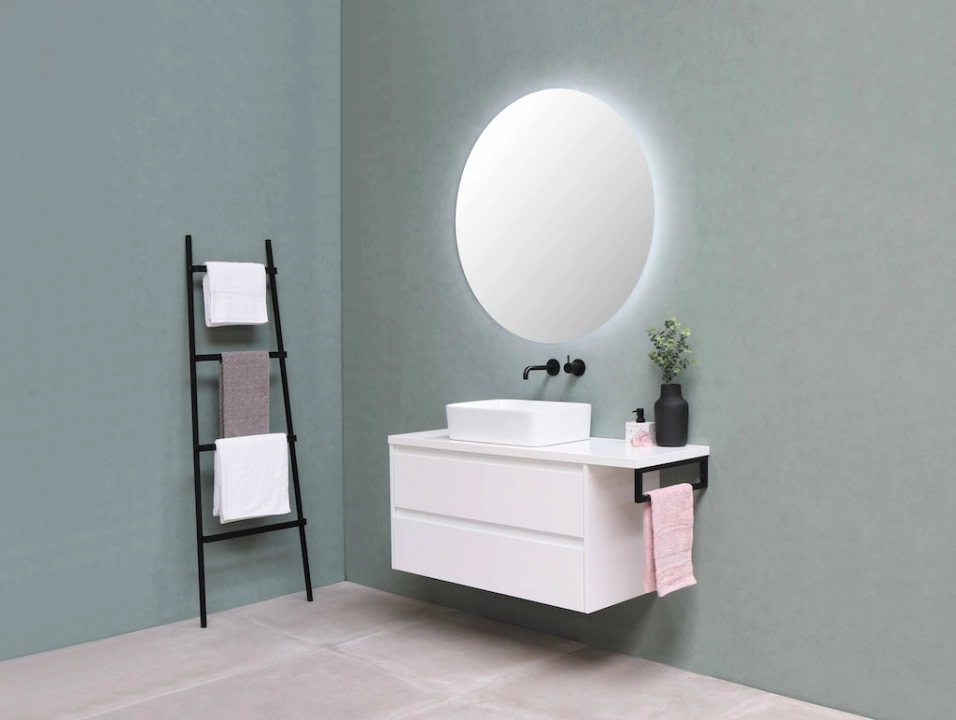 Jak prawidłowo czyścić i konserwować lustra LEDowe w łazience?