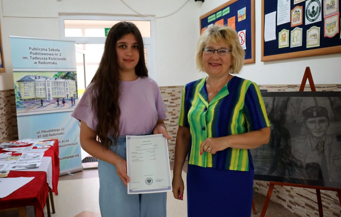 Nadia Strzebiecka egzamin ósmoklasisty zdała na 100 procent!