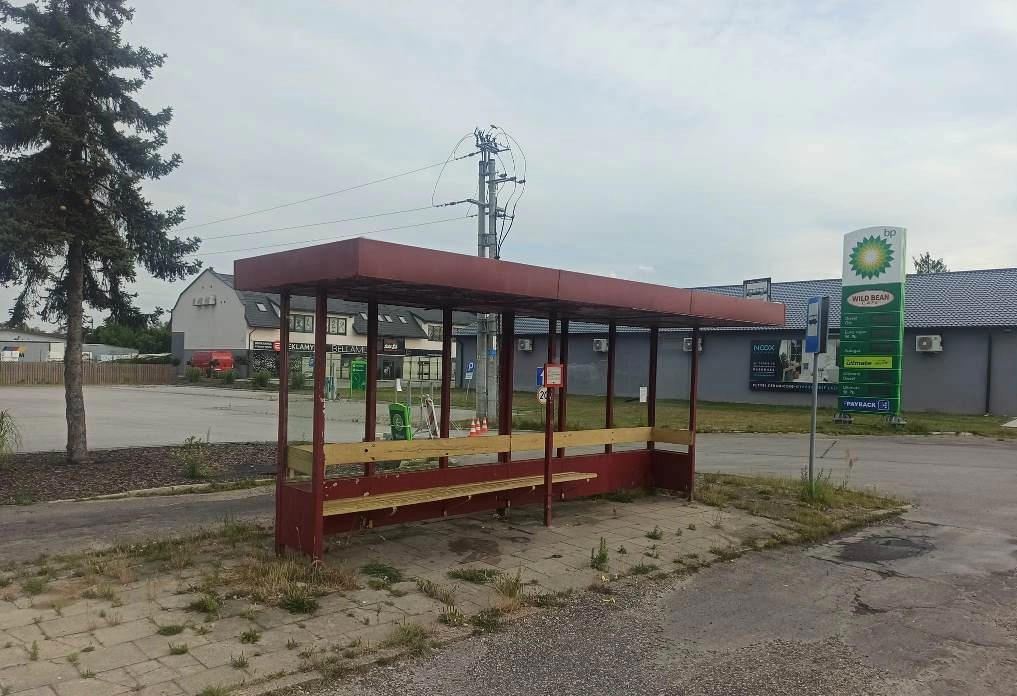 A może tak zielone przystanki  autobusowe w Radomsku?