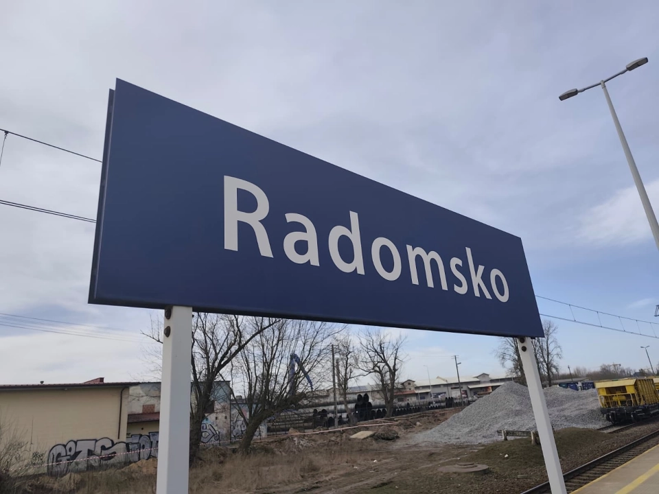 Zniknęły połączenia kolejowe z Radomska. PKP wyjaśnia powody
