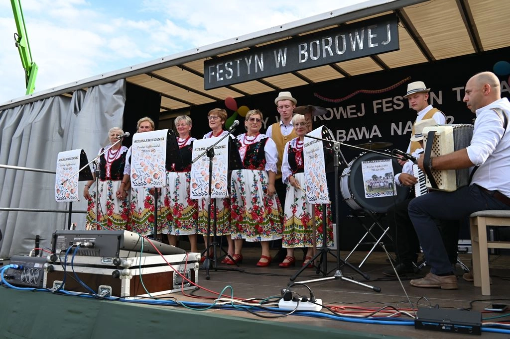Wakacyjny festyn w Borowej