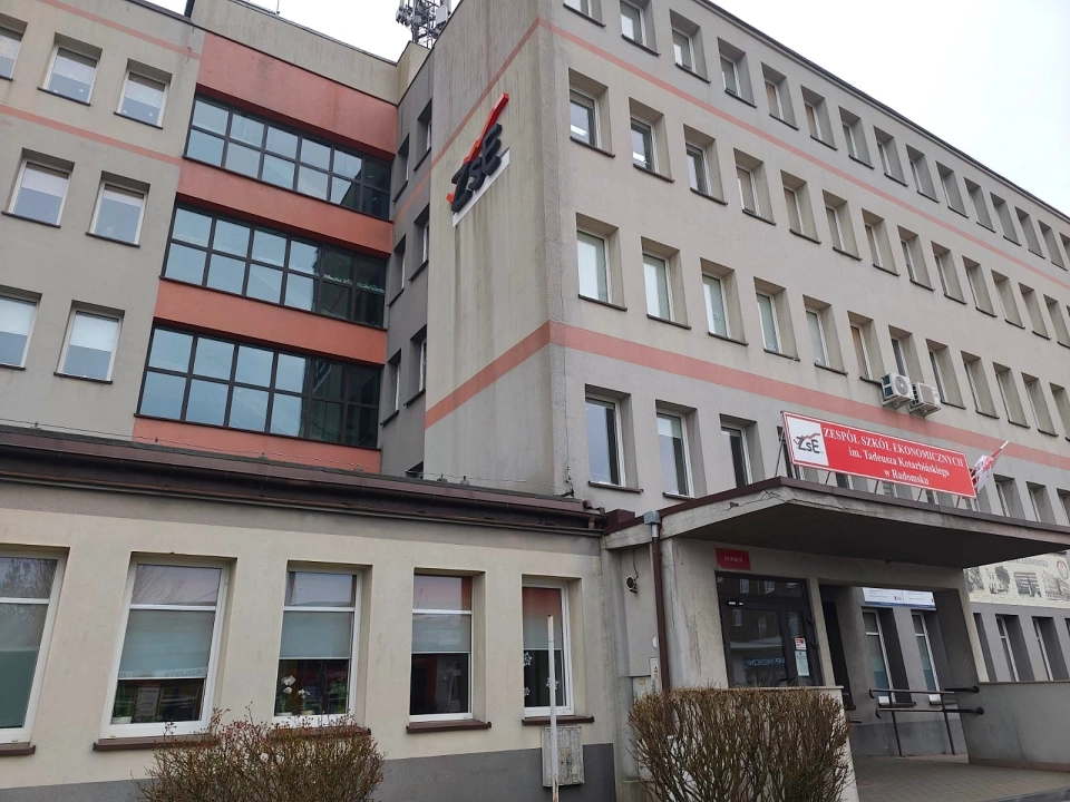 Ekonomik zyska aulę