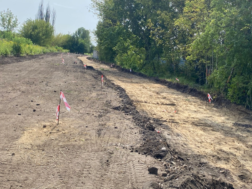 Ławki, stojaki i nowa ścieżka rowerowa