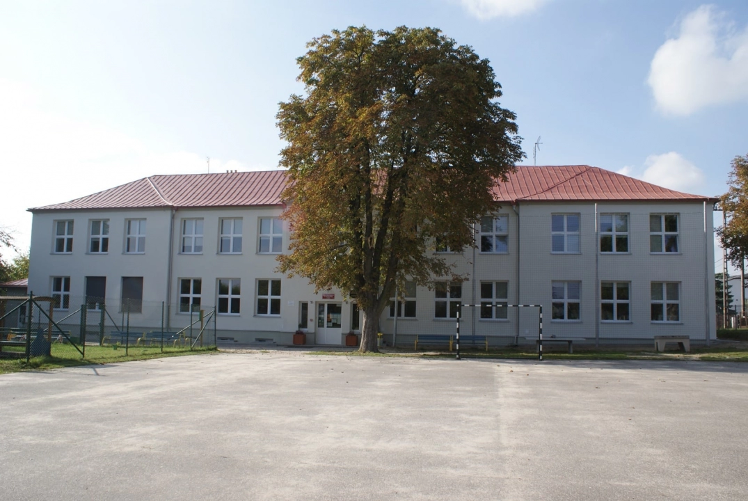 Szkoła w Gidlach przeszła termomodernizację