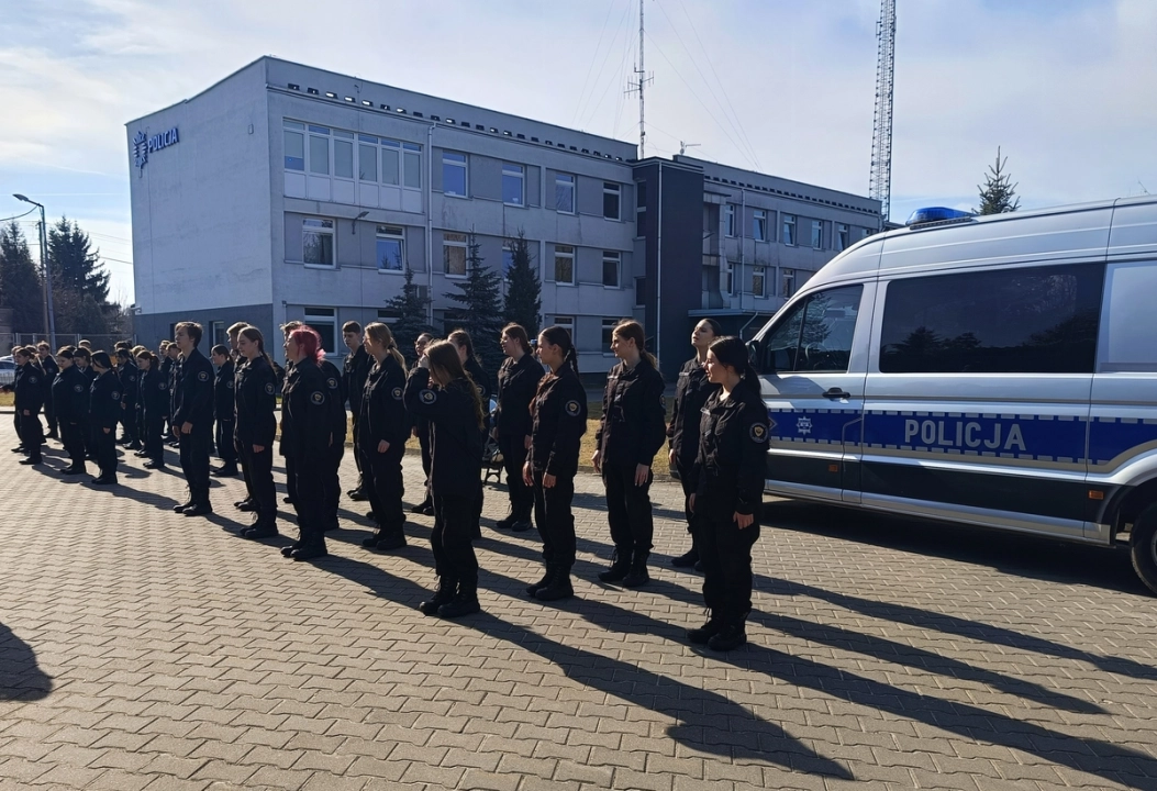 Jak wygląda praca w policji? Uczniowie sprawdzili to osobiście