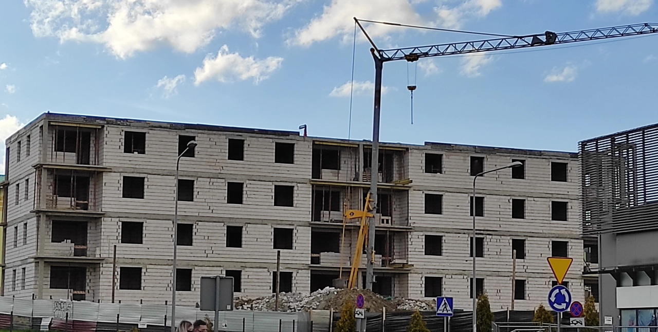 Ponad 600 tys. złotych dotacji na budowę nowego bloku przy ul. Sadowej w Radomsku