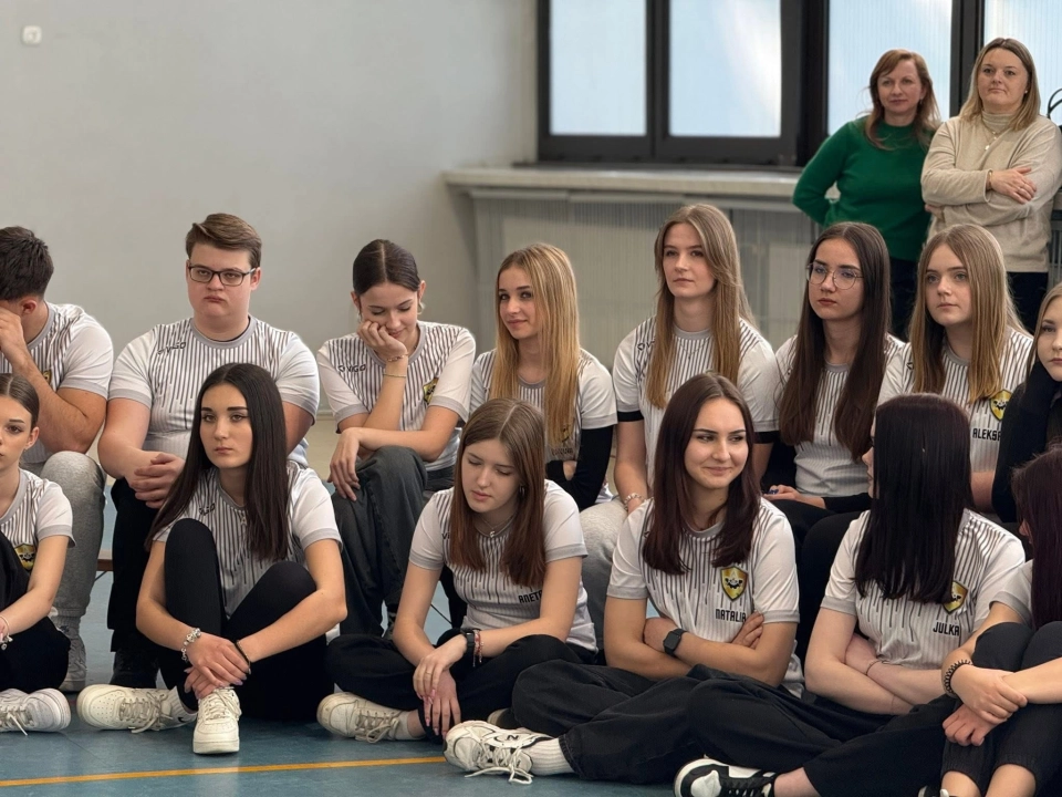 Młodzież ZSP nr 1 uczyła się, jak dbać o zdrowie i formę