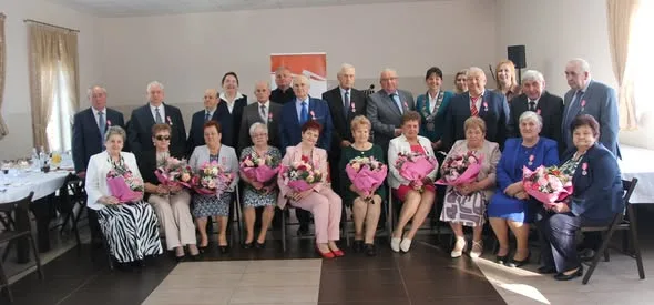 Złote Gody w gminie Ładzice. 10 par odebrało medale