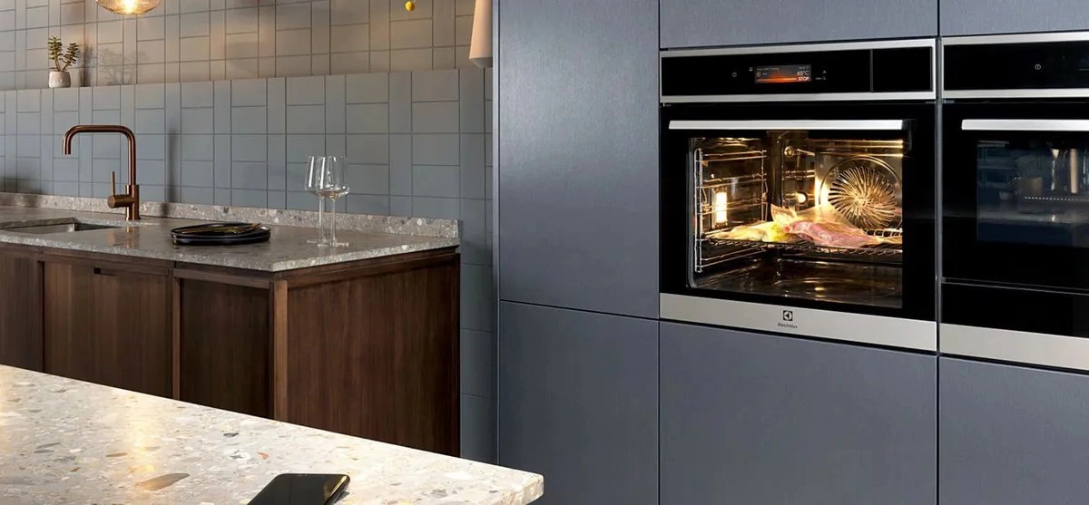 Perfekcyjnie wypieczone ciasta? Tylko z piekarnikami parowymi Electrolux