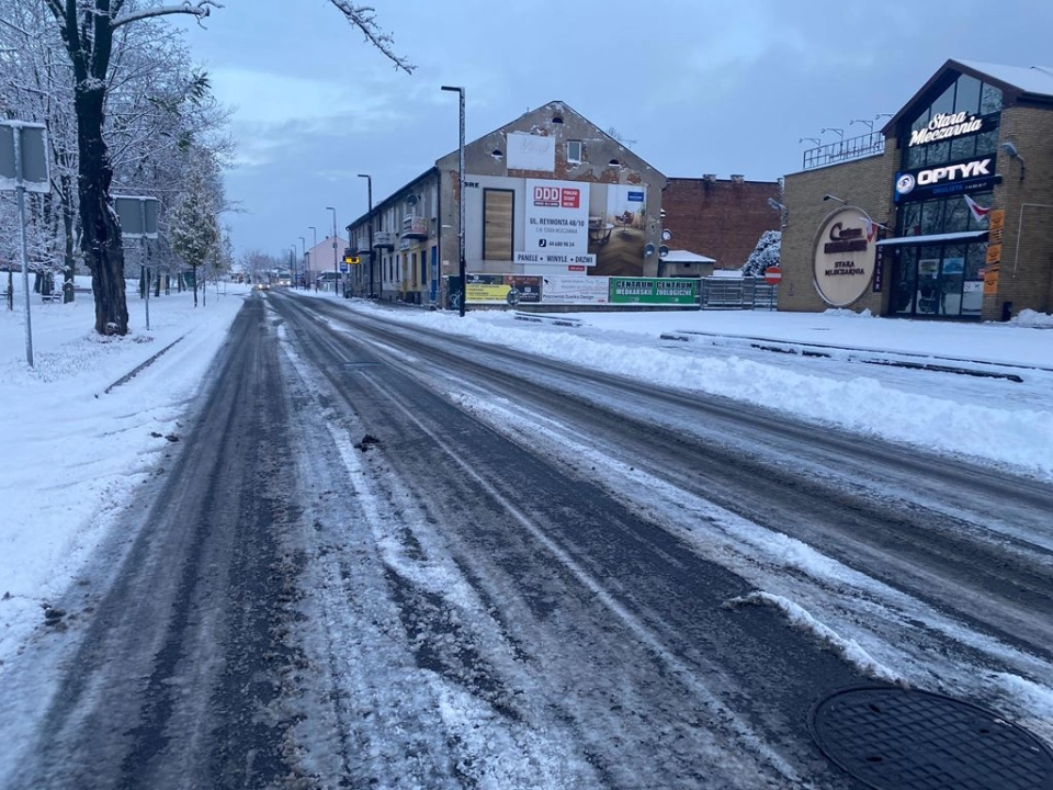 Śnieg w Radomsku – początek zimy na ulicach