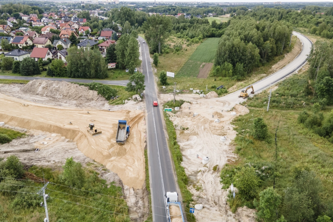 To największa inwestycja drogowa w Łódzkiem. Obwodnica Bełchatowa nabiera kształtów