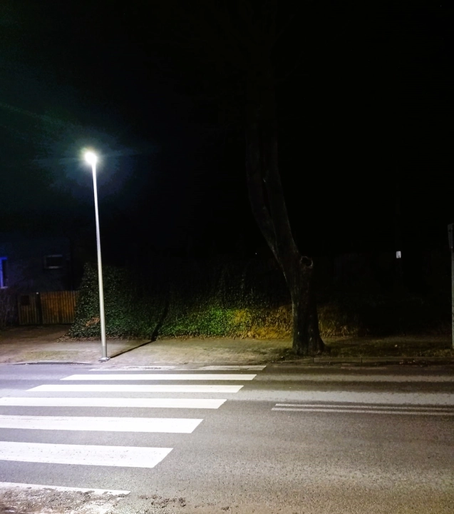 Doświetlono kolejne przejście dla pieszych w Radomsku