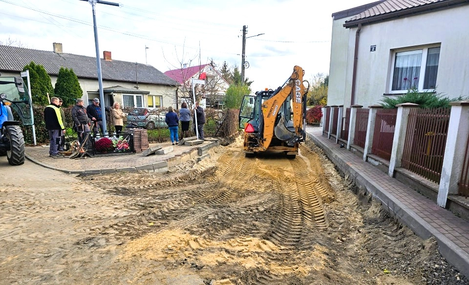 Burmistrz Kamieńska: projektant nie przewidział, że w drodze będzie „niespodzianka”