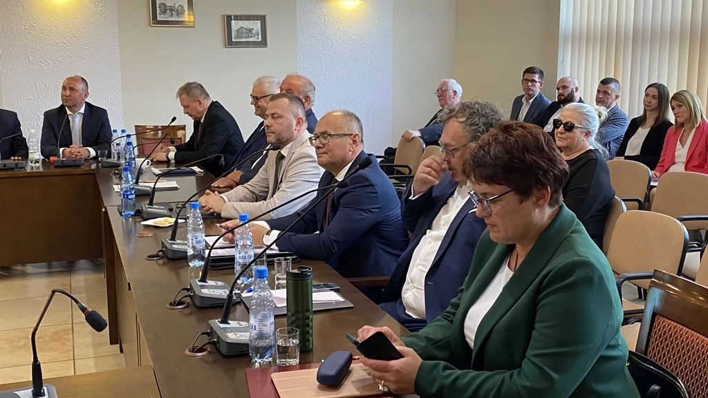 Mniejsza reprezentacja PiS w Radzie Powiatu Radomszczańskiego