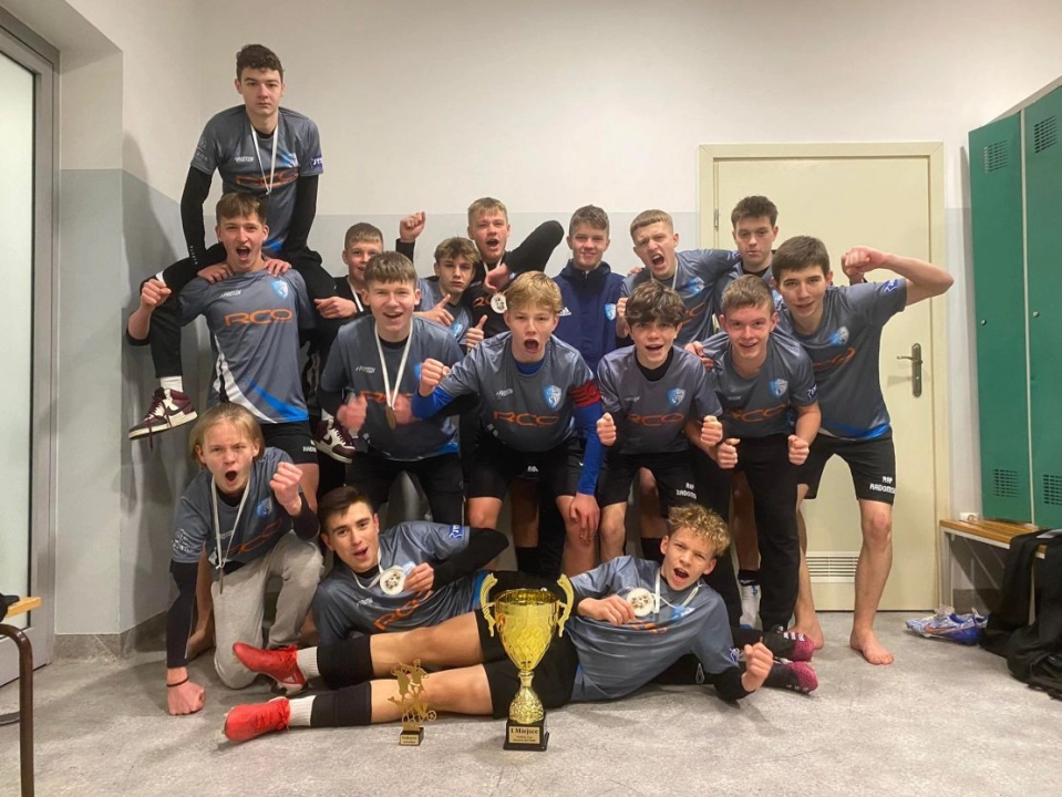 Juniorzy RAP Radomsko zgarniają wygraną w „Podhale Cup”