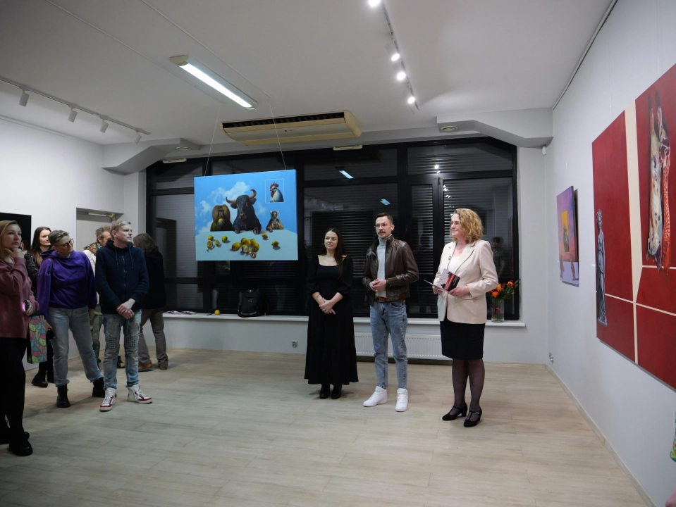 Wystawa Artura Wawrzkiewicza pt. „Ludzie (Nie) zwierzęta” w MDK