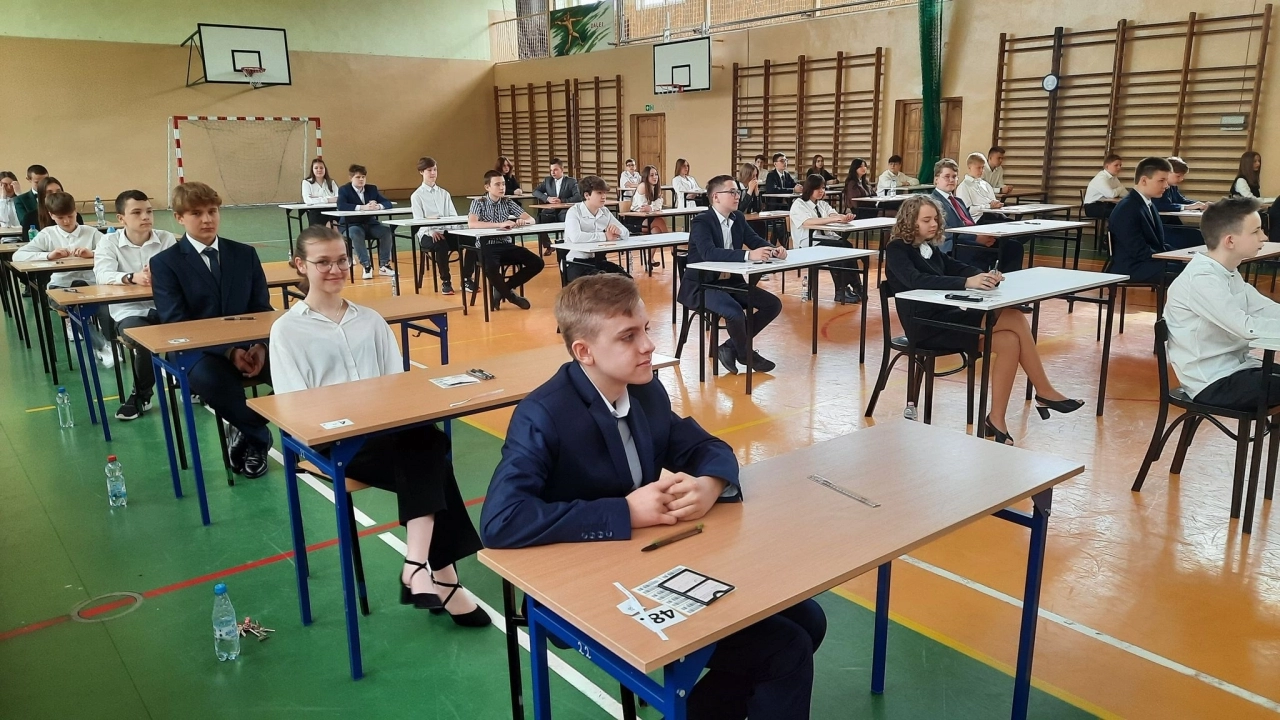 Już są! CKE przedstawiła wstępne wyniki egzaminu ósmoklasisty. W Radomsku najlepsi byli uczniowie PSP nr 7