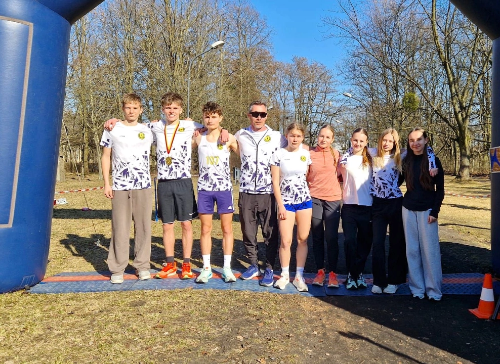 Zawodnicy z Radomska w czołówce biegów przełajowych w Łodzi