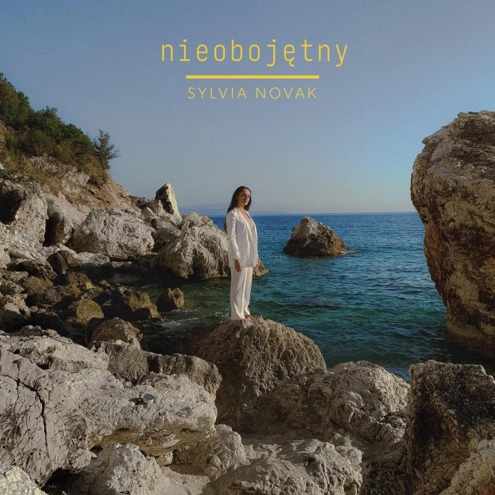 „Nieobojętny” to nowa muzyczna propozycja od Sylvii Novak