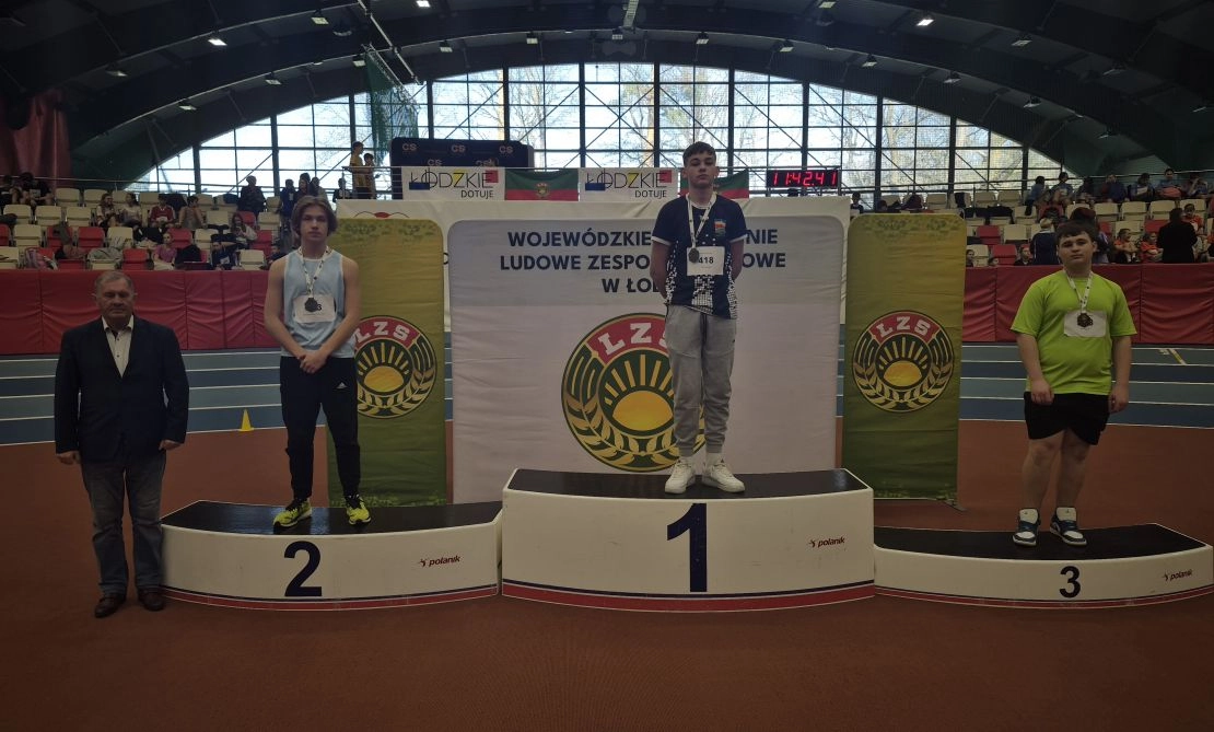 Złoto i srebro dla UKS Dziesiątka Radomsko na mistrzostwach LZS