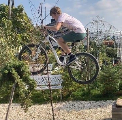 Historyczny wyczyn zawodnika KBKS Radomsko. Mateusz Skibiński Mistrzem Polski w pumptracku