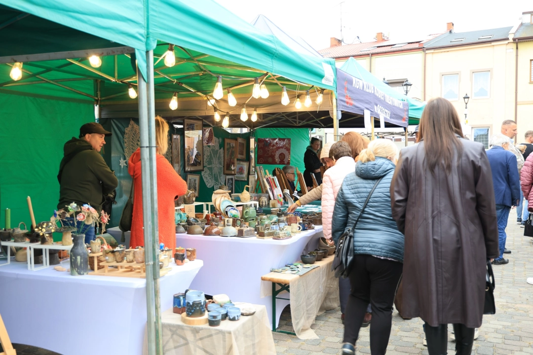 Międzynarodowe rytmy i smaki podczas Festiwalu Kultur Narodów  w Przedborzu