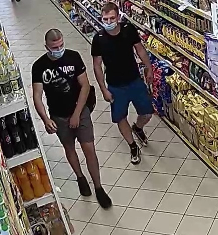Policja poszukuje sklepowych złodziei