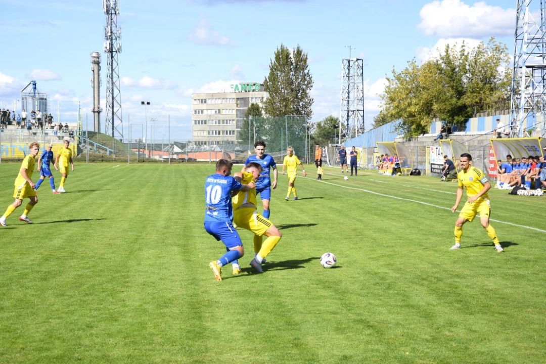 Gol Warneckiego, karny Machaja i wygrana RKS Radomsko