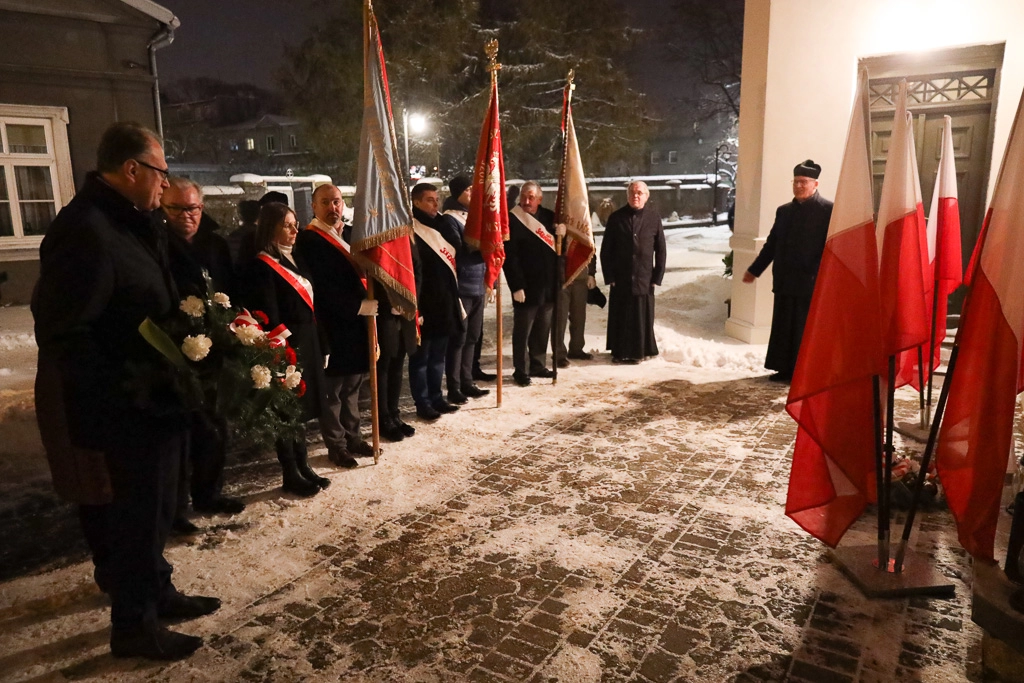 W Radomsku upamiętniono 41. rocznicę wprowadzenia stanu wojennego