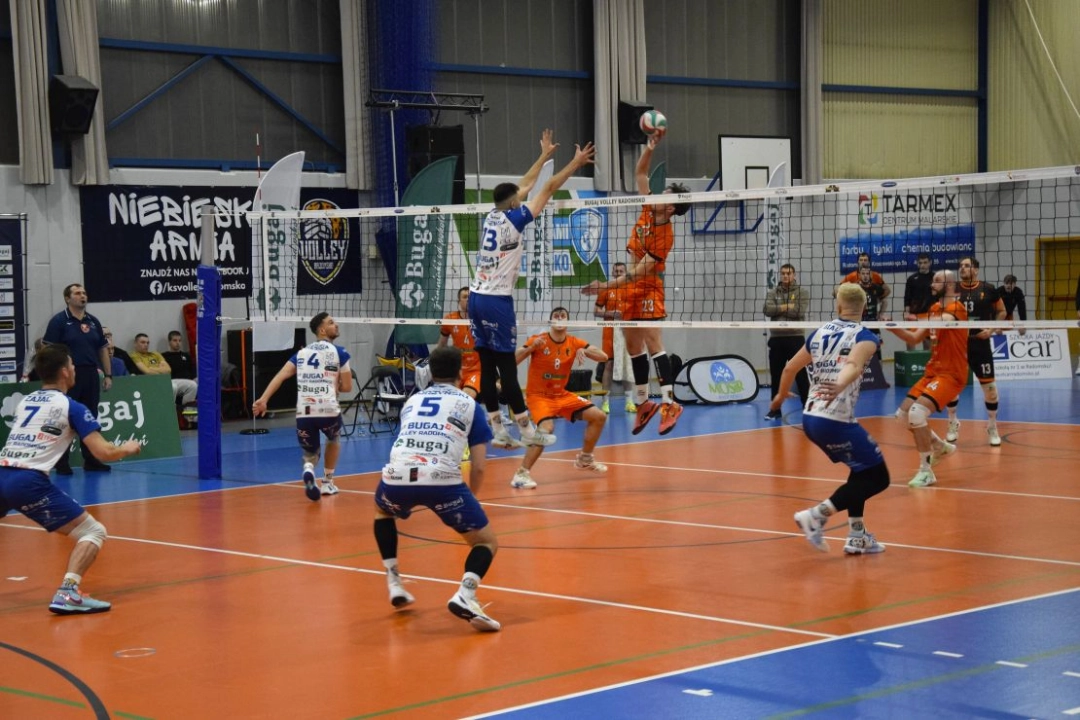 Pięć setów walki w Radomsku