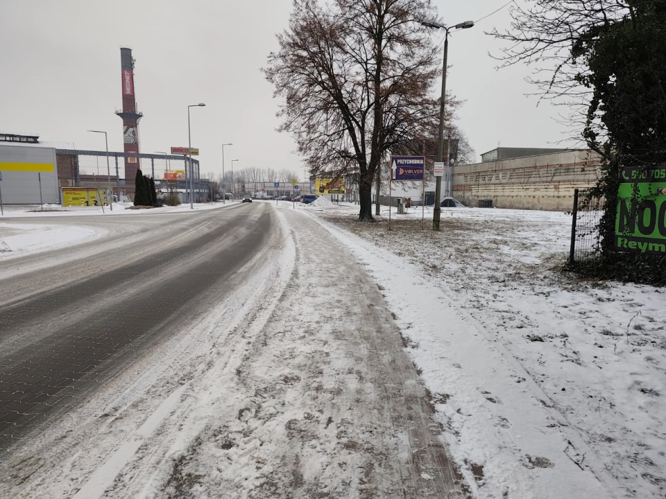 RCB ostrzega przed gołoledzią. IMGW wydało alerty II stopnia