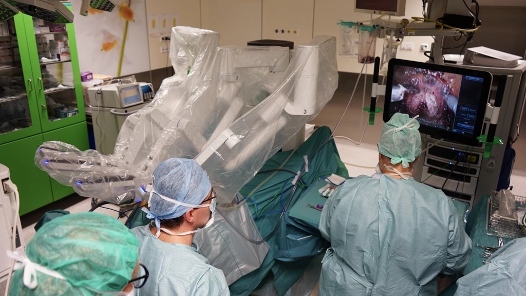 Robot da Vinci będzie leczył w Łodzi raka prostaty